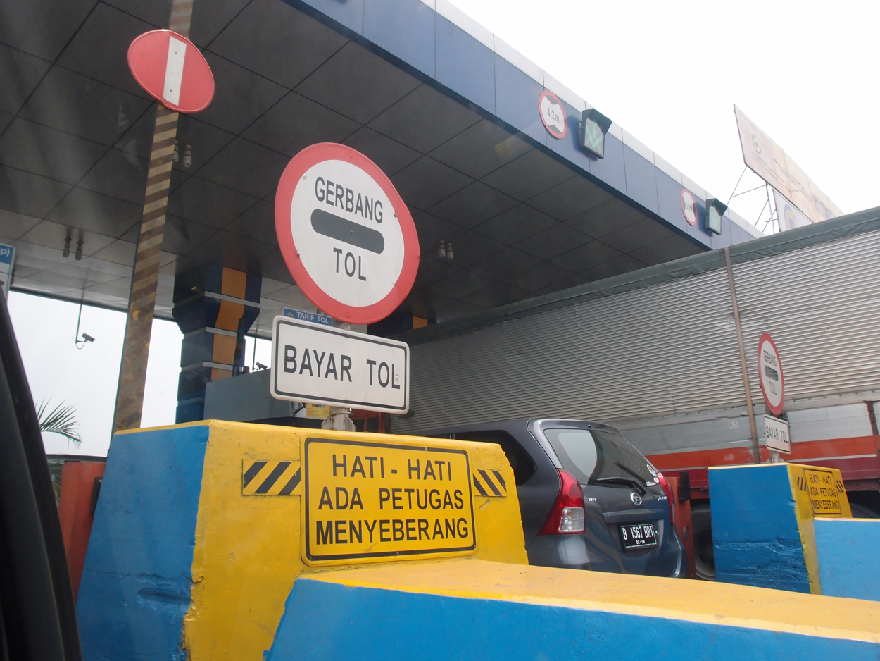 2015-10-08 Jakarta - Jakarta Airport (Video + Foto)